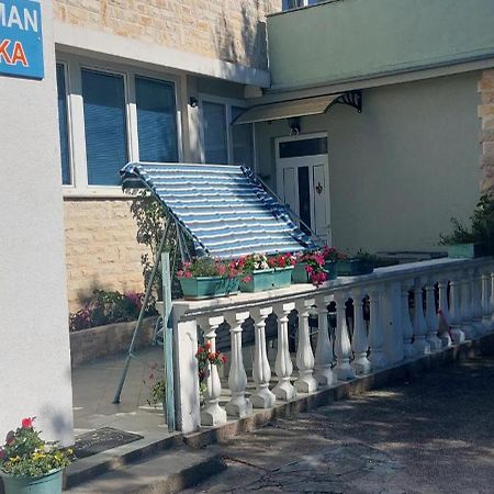 שיבניק Apartman Sibenka מראה חיצוני תמונה
